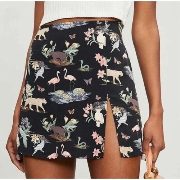 Reformation Margot Wildlife-Print Crepe Mini Skirt In Brasilia Size 2 - Picture 1 of 6